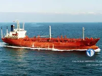 Nafta-/keemialaev müügiks