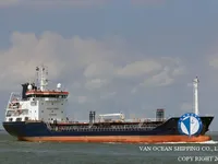 Nafta-/keemialaev müügiks