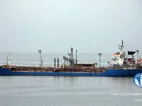 Nafta-/keemialaev müügiks
