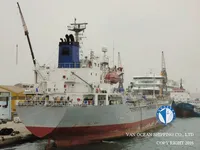 Nafta-/keemialaev müügiks