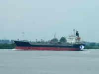 Nafta-/keemialaev müügiks