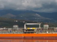 Nafta-/keemialaev müügiks