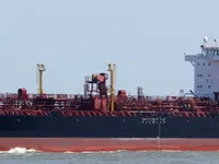 Nafta-/keemialaev müügiks