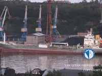 Nafta-/keemialaev müügiks