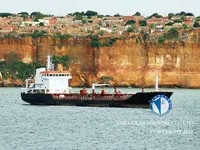 Nafta-/keemialaev müügiks