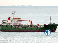 Nafta-/keemialaev müügiks