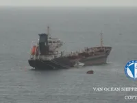Nafta-/keemialaev müügiks