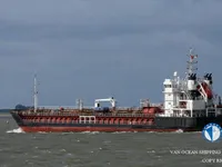 Nafta-/keemialaev müügiks