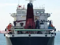 Nafta-/keemialaev müügiks