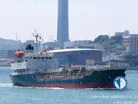 Nafta-/keemialaev müügiks