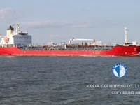 Nafta-/keemialaev müügiks