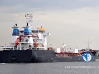 Nafta-/keemialaev müügiks
