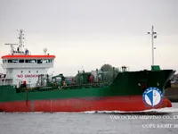 Nafta-/keemialaev müügiks