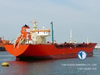 Nafta-/keemialaev müügiks