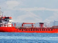 Nafta-/keemialaev müügiks