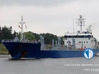 Nafta-/keemialaev müügiks