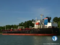 Nafta-/keemialaev müügiks
