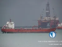 Nafta-/keemialaev müügiks