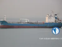 Nafta-/keemialaev müügiks