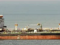 Nafta-/keemialaev müügiks