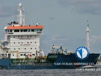 Nafta-/keemialaev müügiks