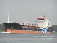 Nafta-/keemialaev müügiks