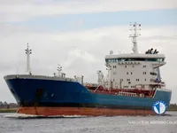 Nafta-/keemialaev müügiks