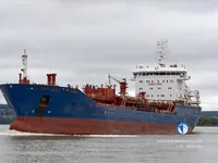 Nafta-/keemialaev müügiks