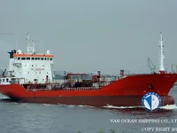 Nafta-/keemialaev müügiks