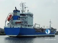 Nafta-/keemialaev müügiks