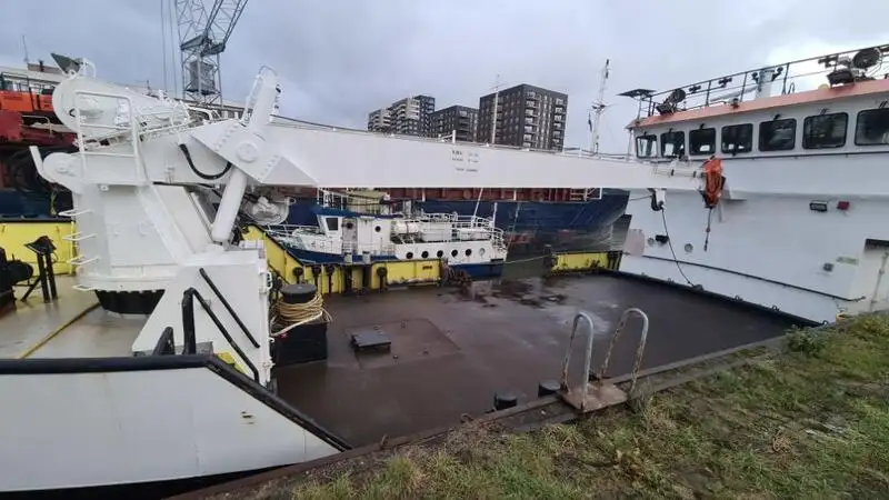 Varustuslaev müügiks