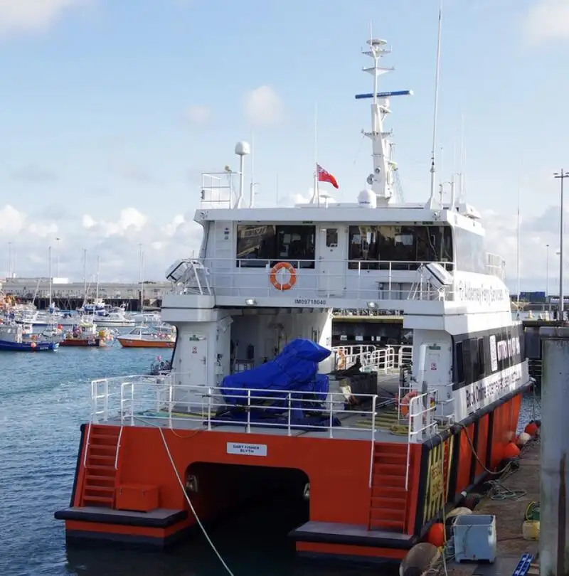 Konteinerlaev müügiks