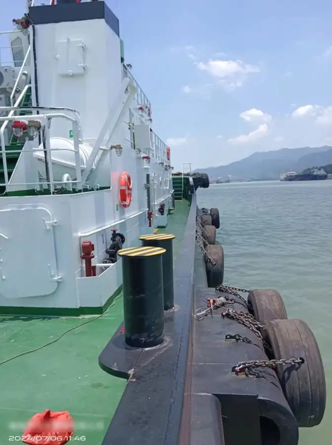 Puksiirlaev müügiks