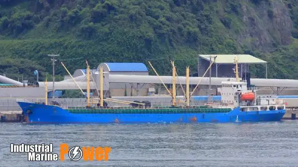 Puistlastilaev müügiks