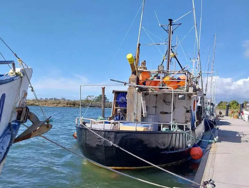 Õngejadaga laev müügiks