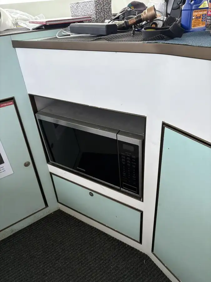 Kalatöötlemislaev müügiks