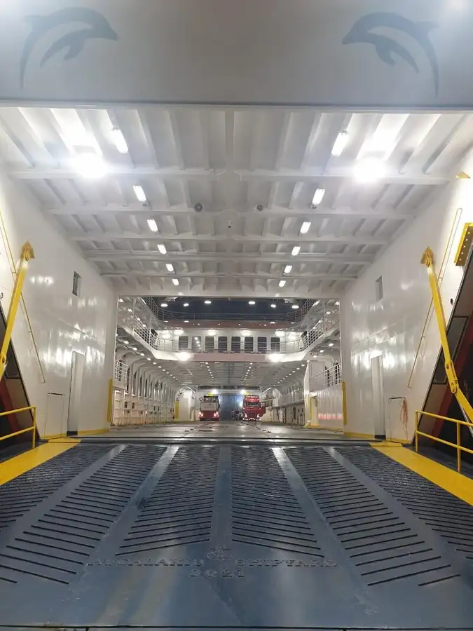 RoPaxi laev müügiks