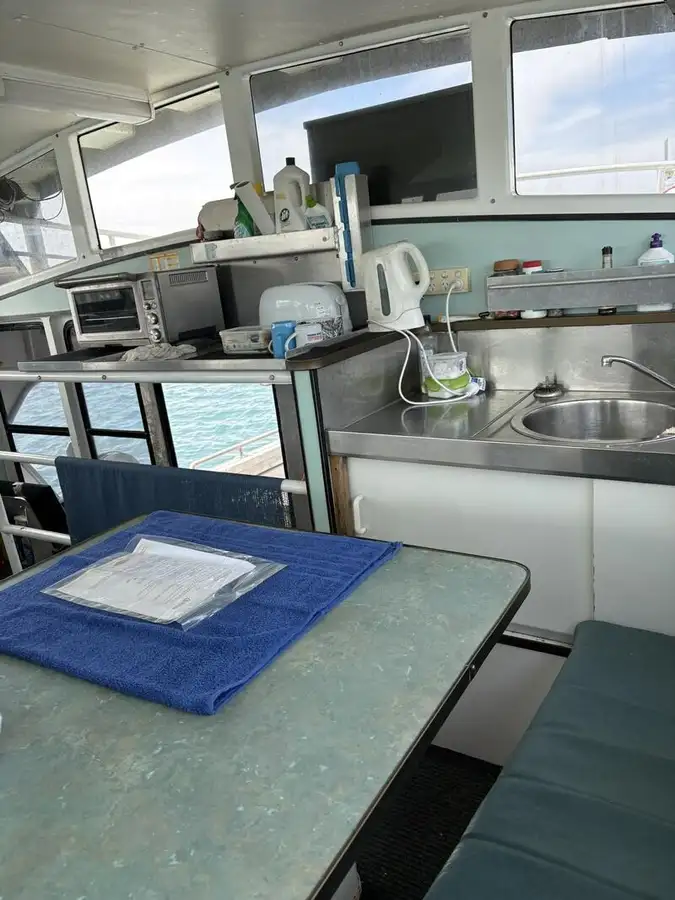 Kalatöötlemislaev müügiks