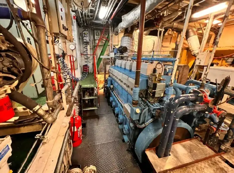 Kalatraaler müügiks