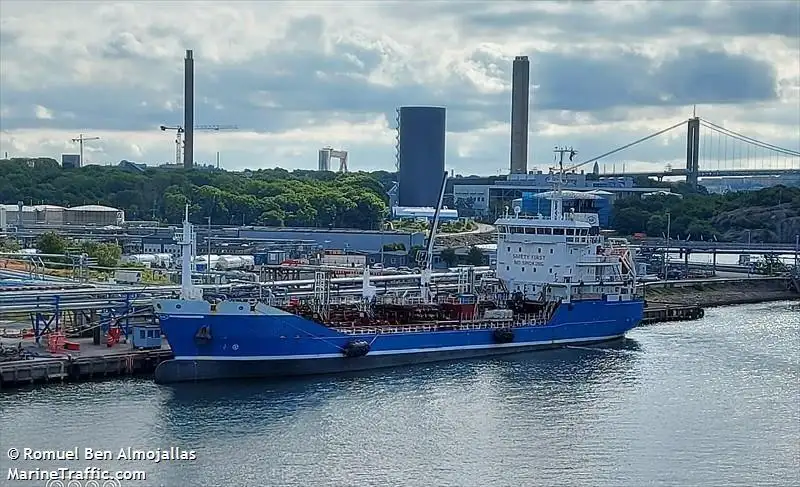 Õlitanker, kemikaalitanker müügiks