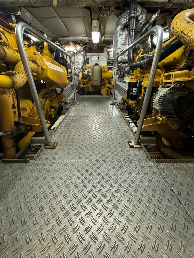 Meeskonna paat müügiks