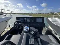 Jäik kummipaat müügiks