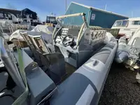 Jäik kummipaat müügiks