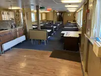 Puistlastilaev müügiks