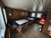 Varustuslaev müügiks